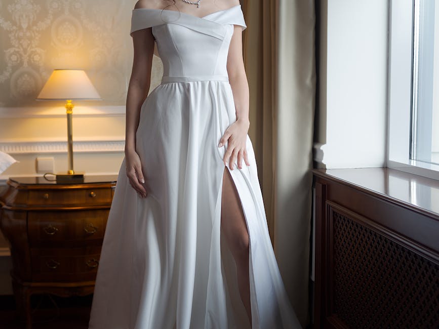 Viral White House Demolition Photo Sparks Debate Over Presidential Ballroom Renovation