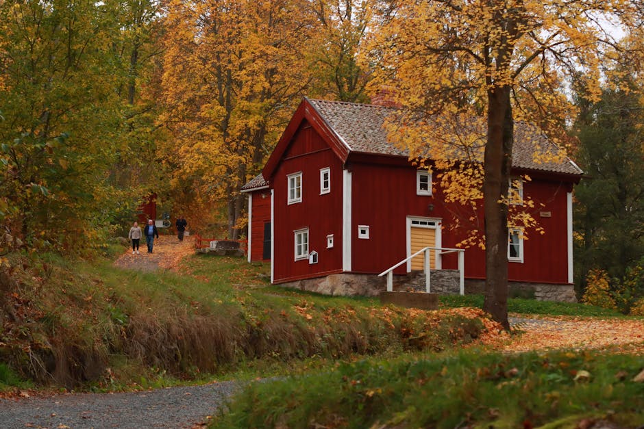 **Homes Washed Away, Cars Toppled as Typhoon Kalmaegi Ravages Philippines, Heads to Vietnam**
