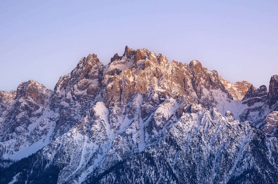 **Ducks Crack Top 5 in AP Poll; Canes Lead ACC as College Football Shifts**